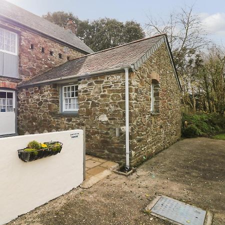 Badger Cottage Mawgan Экстерьер фото