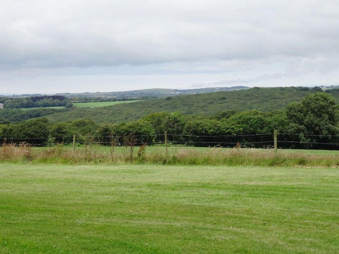 Badger Cottage Mawgan Экстерьер фото